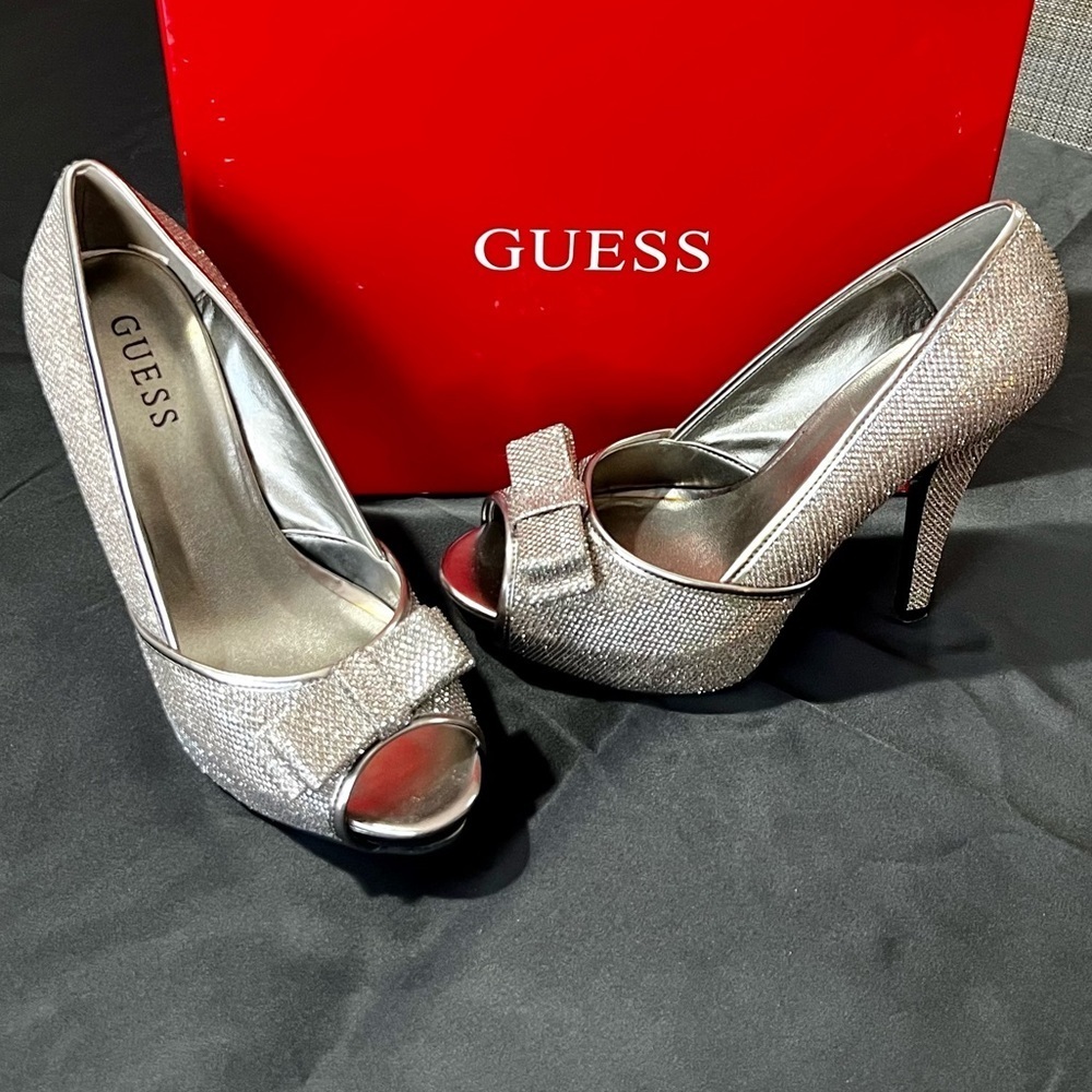 GUESS Sparkle Heels​